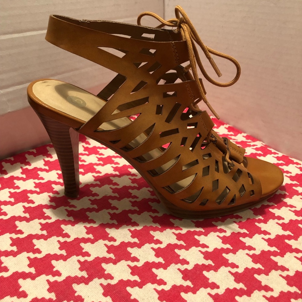 CP Danica Heels